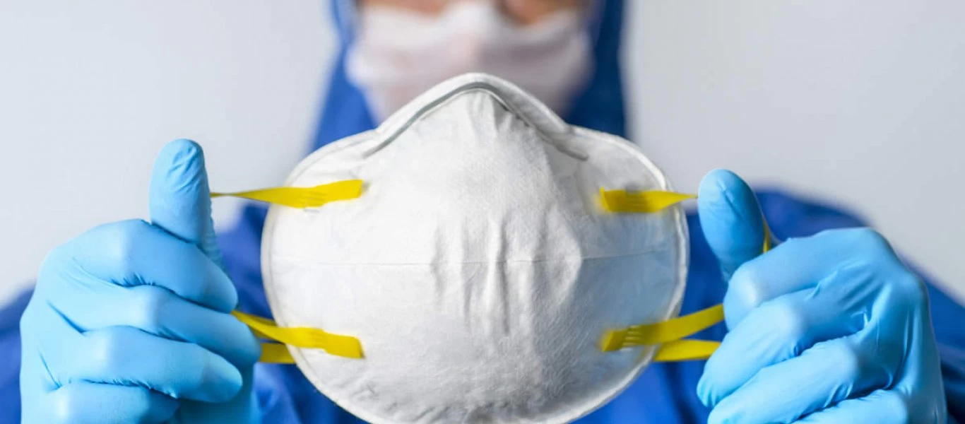 «Να επιστρέψουν οι μάσκες παντού» ζήτησε ο ΠΟΥ με έκτακτη οδηγία! - Πού μας πάνε;